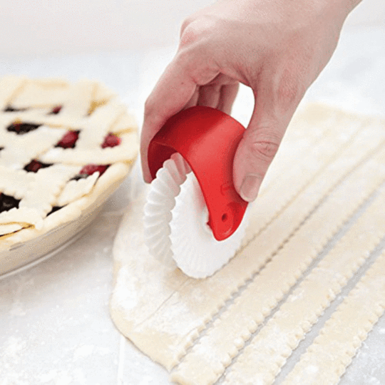 Ultimate Pastry Wheel Decorator