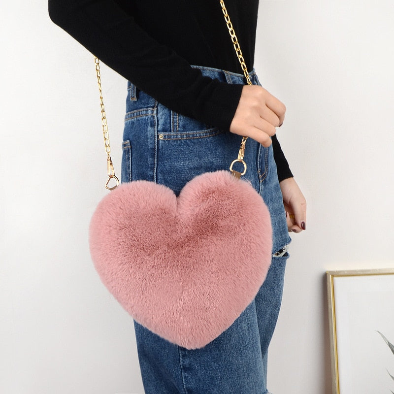 Women's Heart Shaped Faux Fur Crossbody Wallet